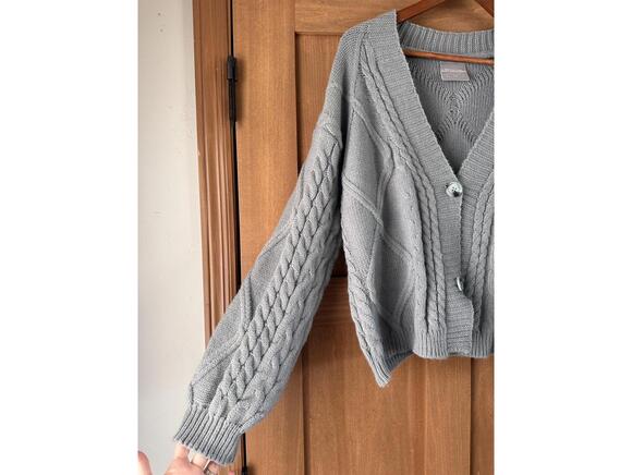 Taylor Swift Tortured Poets Department Gray Cardigan Knit Sweater Women’s XS/S - Picture 2 of 10